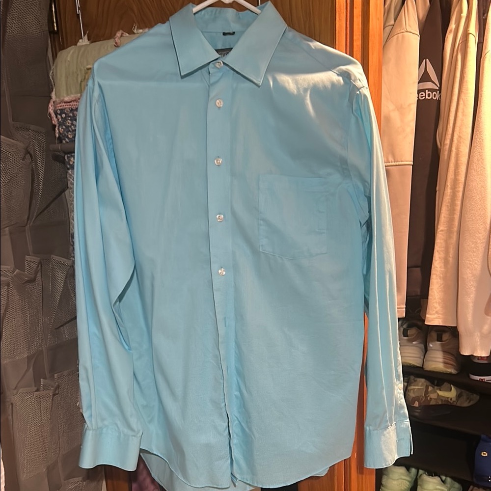 Kenneth Cole Reaction Blue Dress Shirt Classic Design